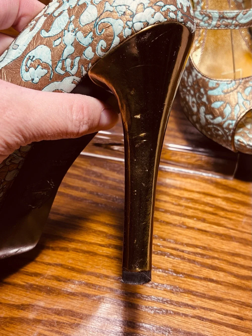 Y2K Vintage Hale Bob Embossed Leather Mary Jane Platform Heels Aqua Bronze Sz 8